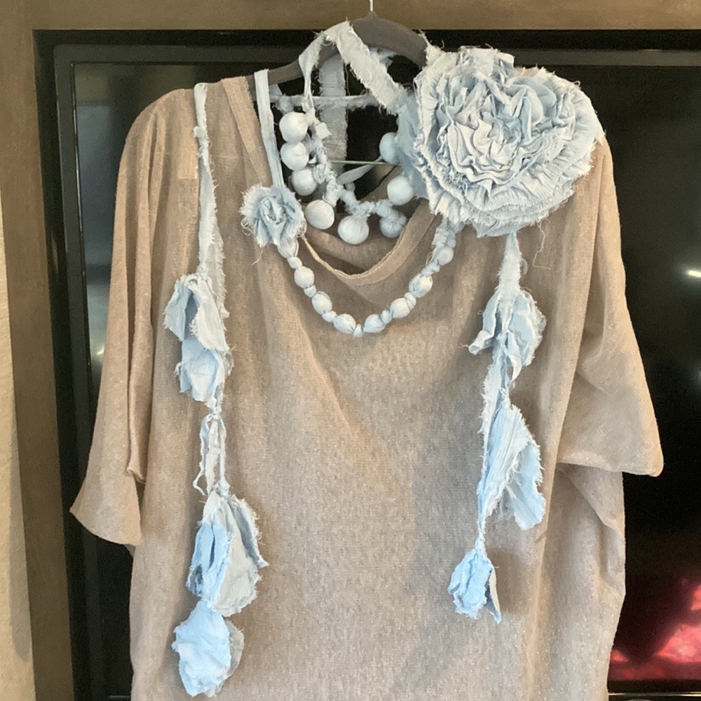 “Flowers” accessories - Picture 3 of 8